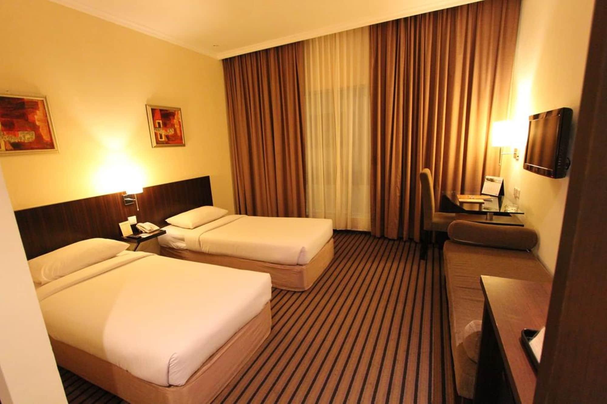 Harmoni One Convention Hotel And Service Apartments Batam Exteriér fotografie