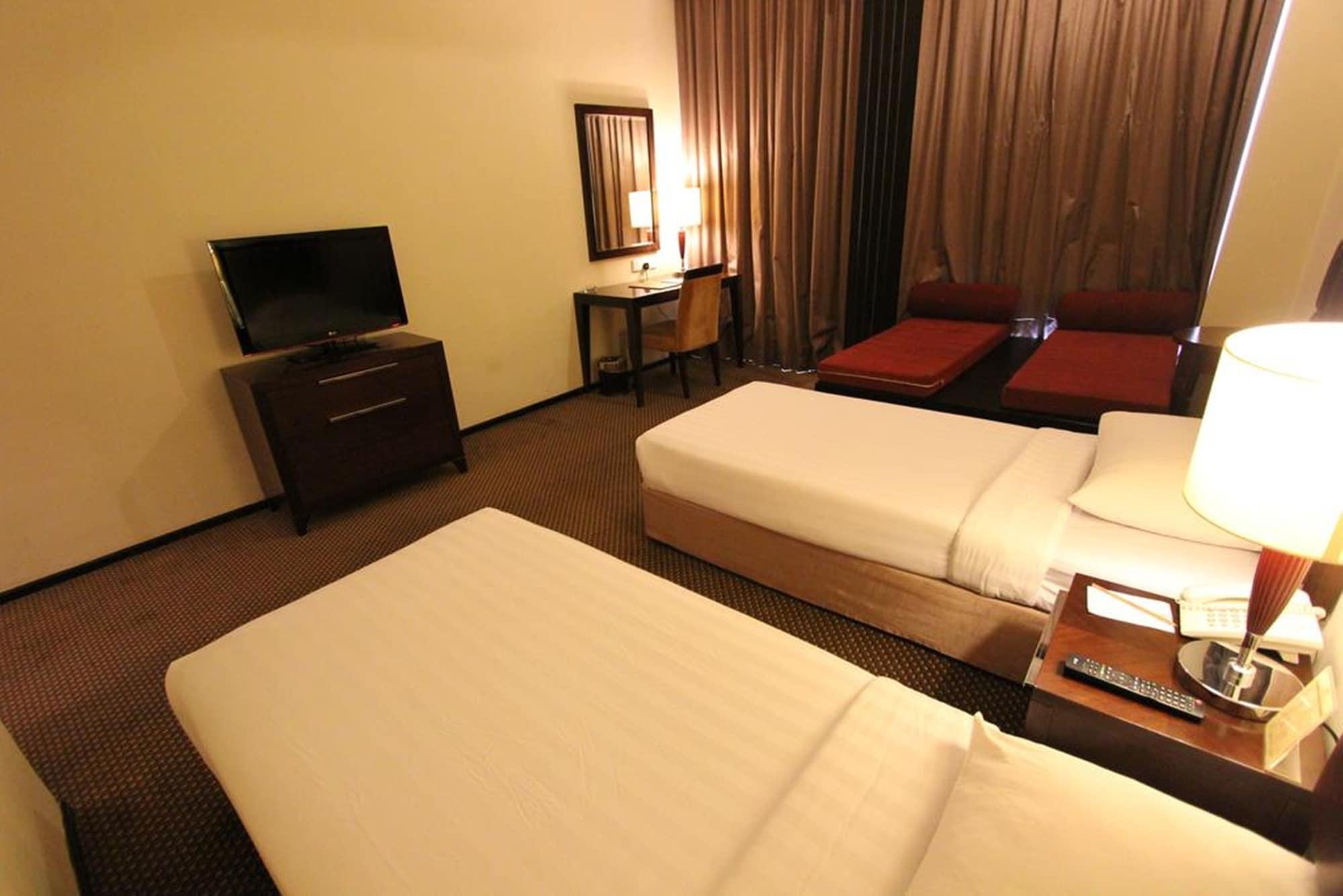 Harmoni One Convention Hotel And Service Apartments Batam Exteriér fotografie