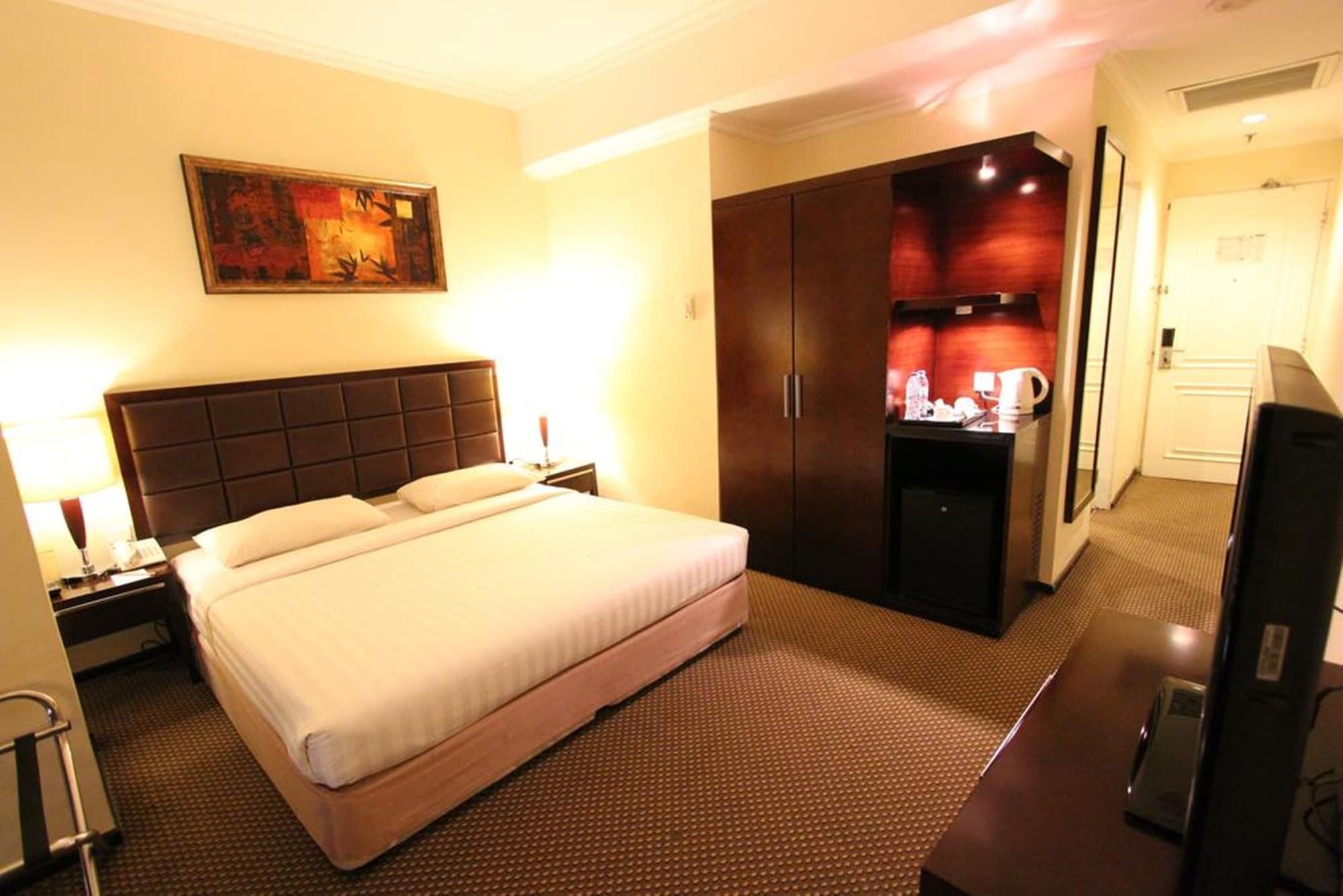 Harmoni One Convention Hotel And Service Apartments Batam Exteriér fotografie