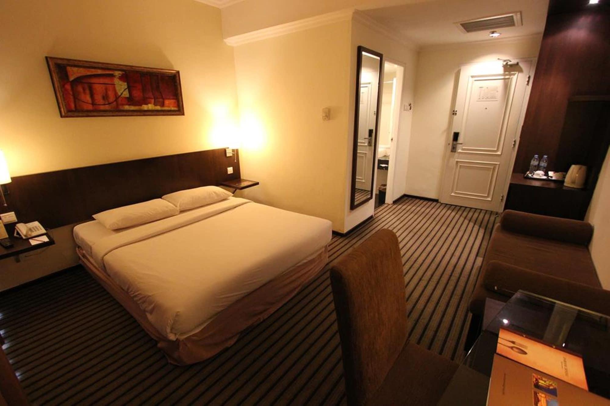 Harmoni One Convention Hotel And Service Apartments Batam Exteriér fotografie