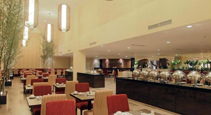 Harmoni One Convention Hotel And Service Apartments Batam Exteriér fotografie